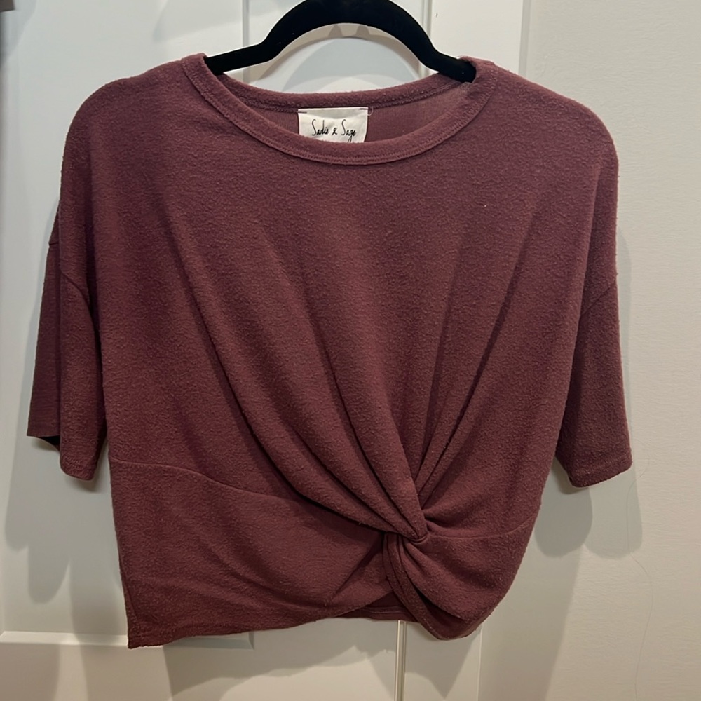 Sadie and Sage Twist Front Top Mauve Pink Small
